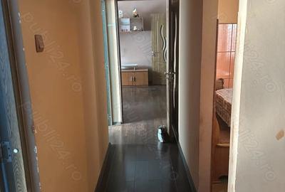 Apartament cu 3 camere decomandat în Central - 9
