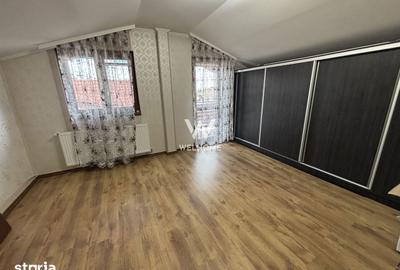 Casă cu 5 camere cu Teren 426 Mp în Central - 13