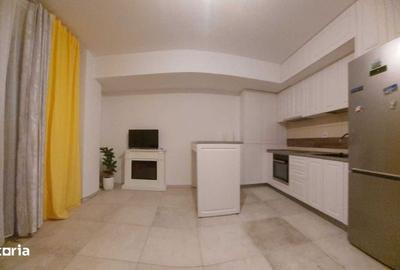 Apartament cu 2 camere decomandat în Baza 3 - 5