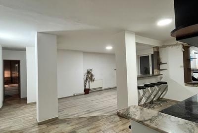 Apartament cu 4 camere decomandat în Exterior Vest - 8