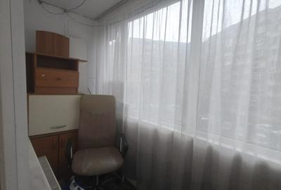 Apartament cu 2 camere decomandat, mobilat în P-ța Gorjului - 15