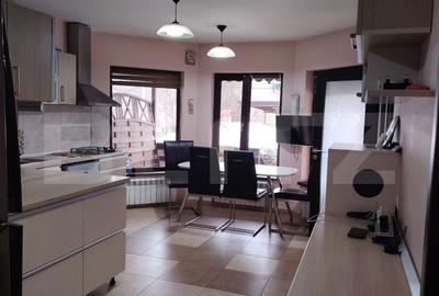 Casă cu 5 camere cu Teren 500 Mp în Bârnova