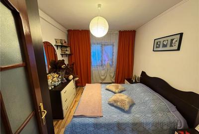 Apartament cu 3 camere decomandat, mobilat în Central - 9
