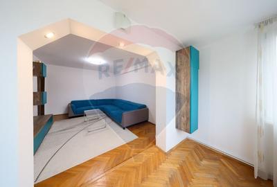 Apartament nou renovat, 3 camere, 2 bai, strada Paraului! - 6