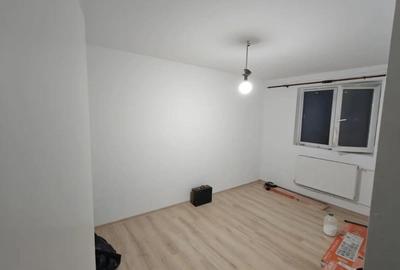 Garsonieră decomandată în Rogerius - 2