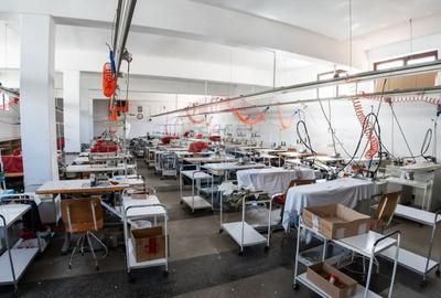 Spațiu comercial, de 1,460 mp, în Săveni - 4