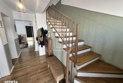 Casă cu 4 camere cu Teren 220 Mp în Central - 18