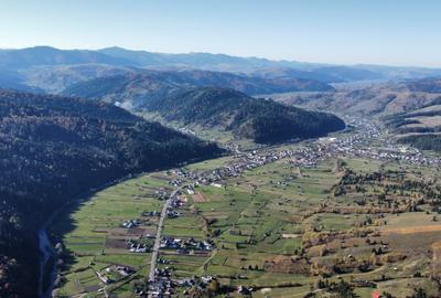 Vindem 80000 mp teren extravilan Bucovina
