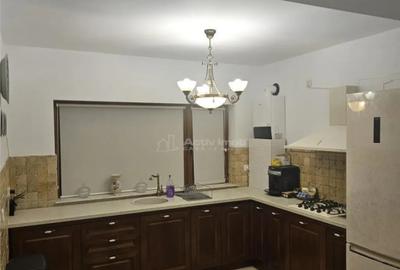 Casă cu 4 camere cu Teren 100 Mp în 1 Decembrie - 11