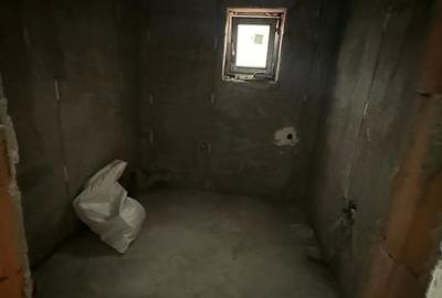 Casă cu 4 camere cu Teren 503 Mp în Ghencea - 8