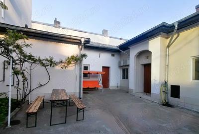 Casa deosebita zona Hotel Marriott - Palatul Parlamentului - Catedrala Mantuirii Neamului Casa deosebita zona Hotel Marriott - Palatul Parlamentului - Catedrala Mantuirii Neamului - 8