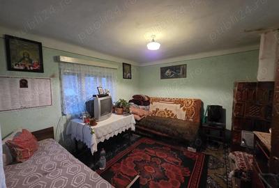 Casă cu 2 camere cu Teren 2086 Mp în Vărmaga - 12