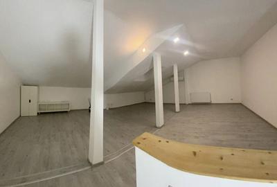 Casă cu 4 camere în Roșu - 2