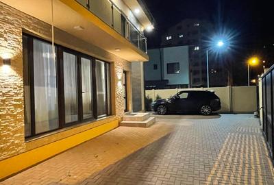 Casa de vanzare cu mansarda, complet mobilata si utilata, 4 camere, comision 0 - 4