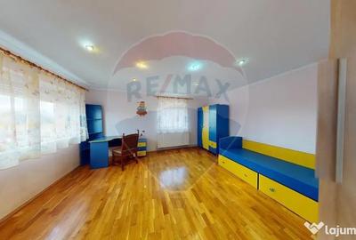 Casă cu 5 camere cu Teren 1000 Mp în Terezian - 9
