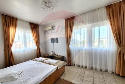 De vanzare Pensiune tip Guest House Vama Veche - Central - 6