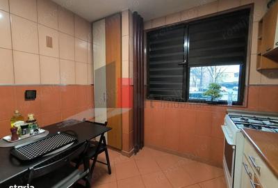 Apartament cu 3 camere semidecomandat în Crângași - 11