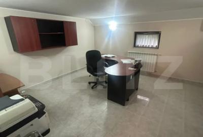 Casă cu 7 camere cu Teren 500 Mp în Lipovei - 2