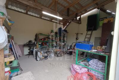 Casă de vânzare în satul Roșia cu vedere panoramică spre Munții Făgăras - 15