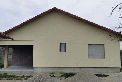 Casă cu 5 camere în Lanurile - 1