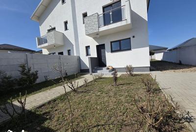 Casă cu 4 camere cu Teren 300 Mp în Cornetu - 19