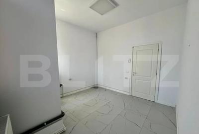 Spațiu comercial, de 12 mp, în Central - 3