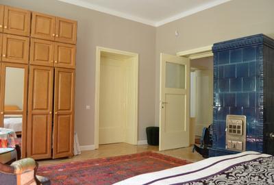 Apartament de inchiriat in casa, 4 camere, Central Brasov - 11