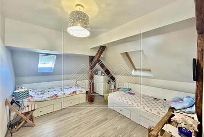 Casa individuala in Sibiu, 373mp teren, 8 camere, pretabila investitie - 7