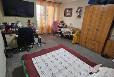 Garsonieră semidecomandată în Noua