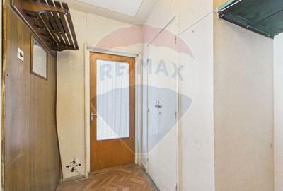 Apartament cu 3 camere semidecomandat în Colentina - 17