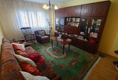 Apartament cu 3 camere zona Unirii Sud Viitorului Etaj 2din4 ~ COMISION 0 - 8