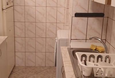 Apartament cu 3 camere decomandat în Tineretului - 2