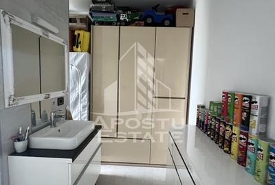 Vila deosebită parte dintr-un triplex - 22