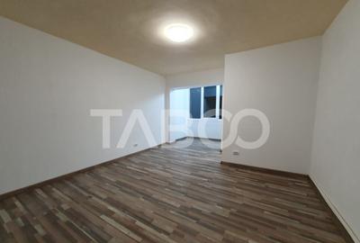 Garsoniera de vanzare 27 mp parter zona Tudor Vladimirescu - 9