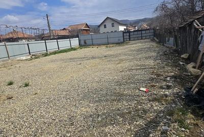 Teren de 2219 mp, în Hangani - 1