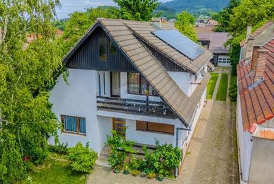 Casa / Vila cu 7 camere de vanzare in zona Bunloc - 4