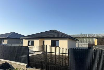 Casă cu 4 camere în Central - 4