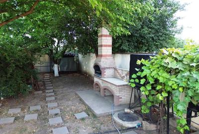 Teren Construcții intravilan de 707 mp, în Nord - 4