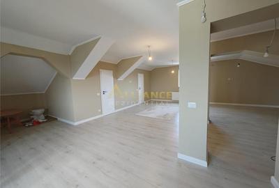 Casă individuală cu 9 camere cu Teren 450 Mp în Berceni - 11