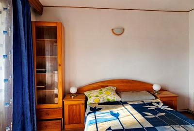 Apartament 3 camere, cu boxa si loc de parcare, zona 1 Mai - 7