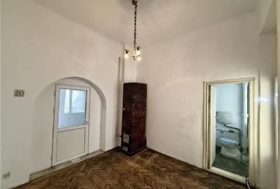 Apartament cu 2 camere decomandat în Universitate - 4