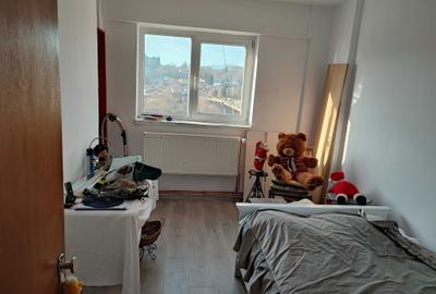 Apartament cu 3 camere decomandat în Central - 6