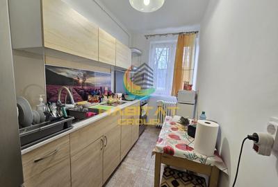 Apartament cu 2 camere decomandat în Apărătorii Patriei - 2