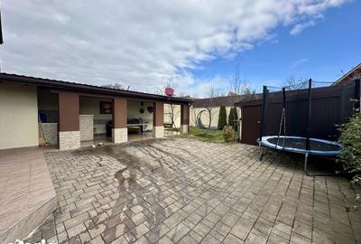 Casă cu 5 camere cu Canalizare în Dâmbul Rotund - 7