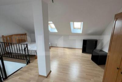 Apartament de vanzare, cu 3 camere, 115 mp, zona Tilisca - 2