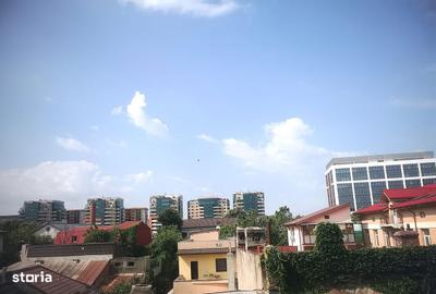 Apartament cu 3 camere semidecomandat în Plevnei - 2