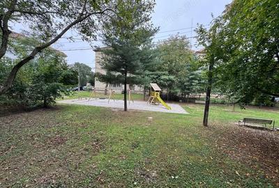 Apartament cu 3 camere decomandat în Lugoj