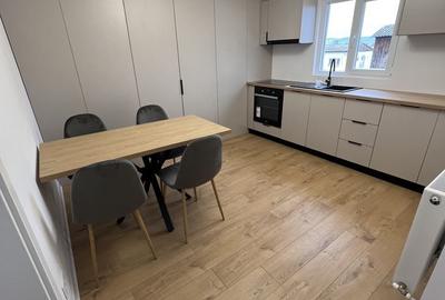 Apartament cu 3 camere decomandat în Decebal - 1