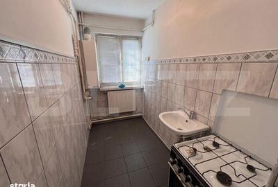 Spațiu comercial, de 80 mp, în Central - 10