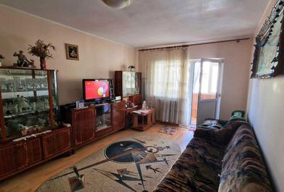 Apartament cu 2 camere decomandat în Central - 3